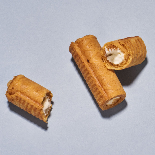 TIROLIAN Cream Roll Cookie: Vanilla (1 Piece)