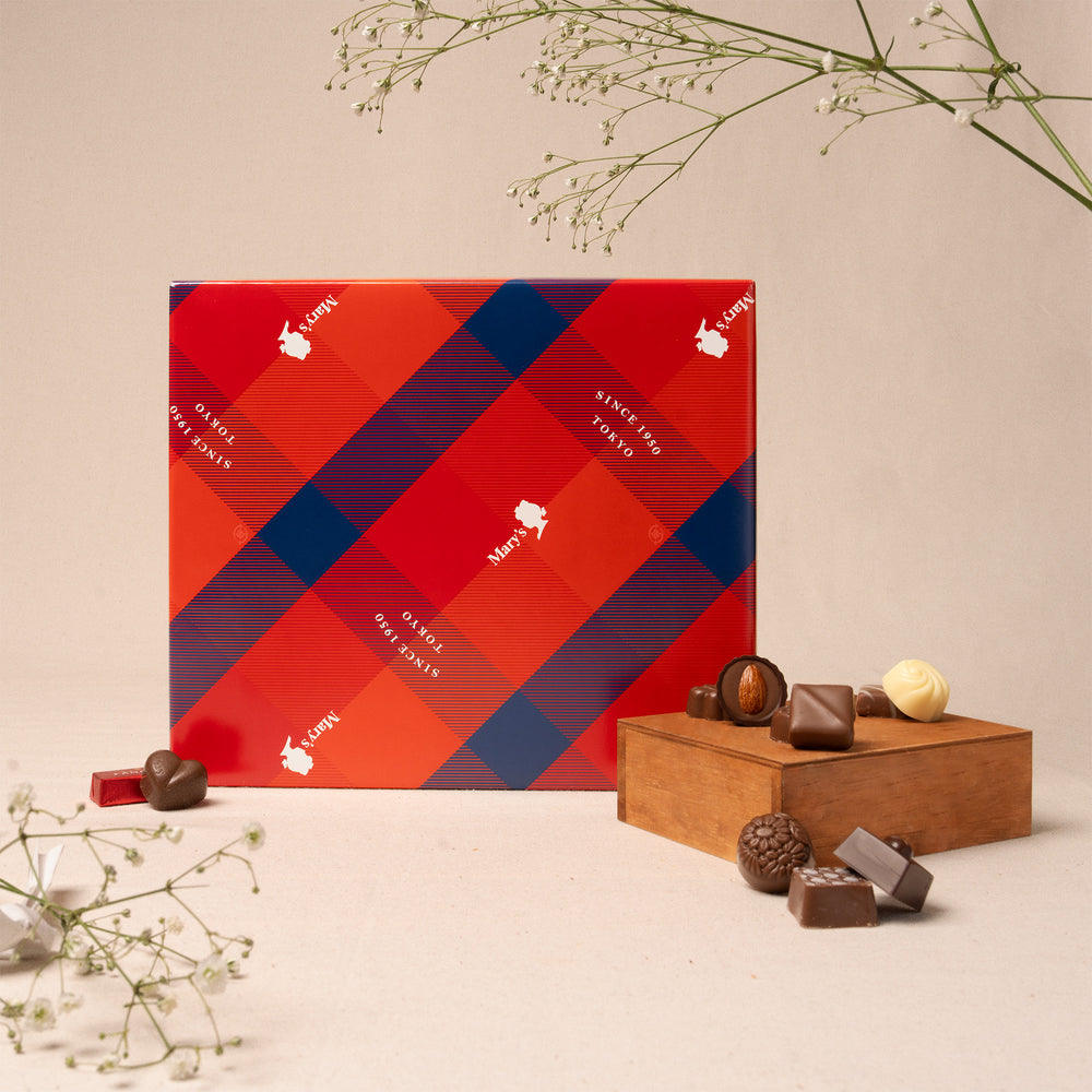 Chocolate In Box Premium Chocolate Gift Box (42 Pieces)