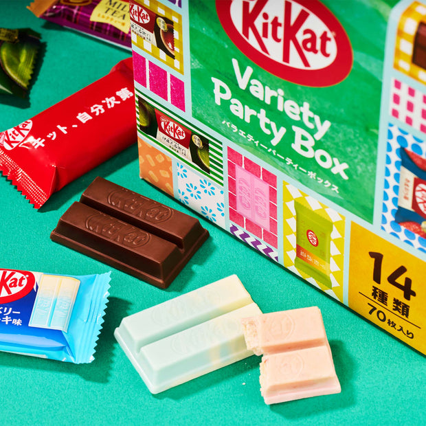Japanese Kit Kat: Variety Party Box 2025 (70 Pieces, 14 Flavors)