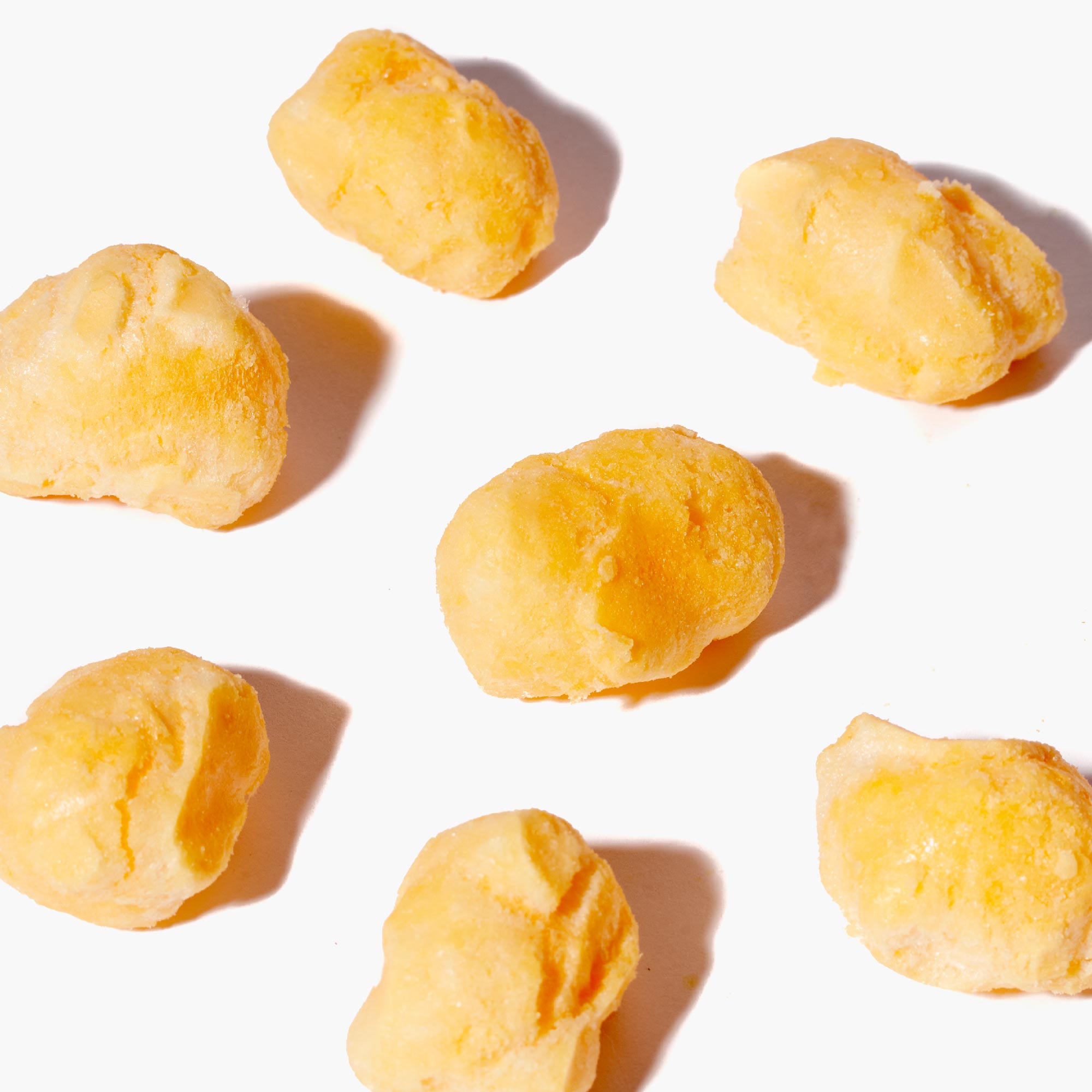 Funwari Meijin Mochi Puffs: Hokkaido Cheese | Bokksu