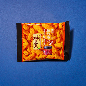 Kaki no Mi Rice Crackers: Chili Garlic Oil flavor (6 Packs)
