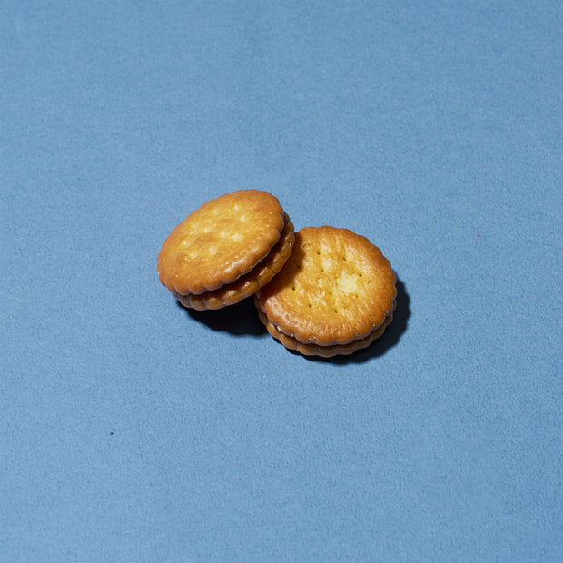 Millet Sandwich Cookie: Matcha (1 Piece)