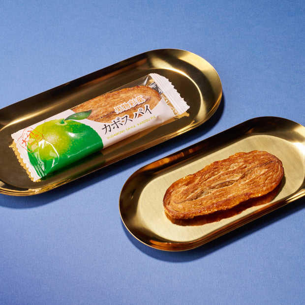 September'25 Bokksu: Along Moonlit Tracks