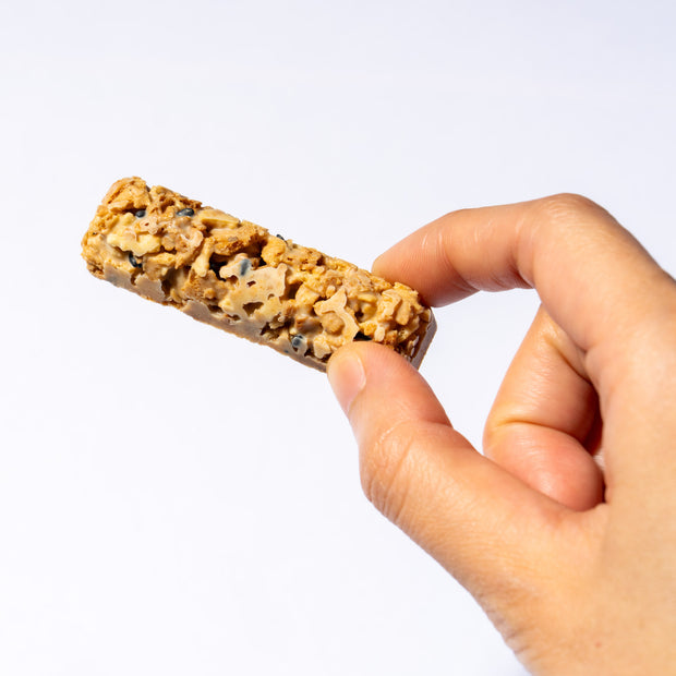 Wazoroe Crunch Bar Matcha & Black sesame kinako (8 pieces)